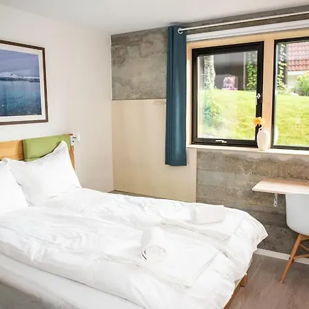 Arctic Retreat - Lovely Surrounded By Spectacular Nature Apartment Tromso