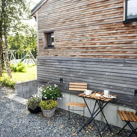 Arctic Retreat - Lovely Surrounded By Spectacular Nature *